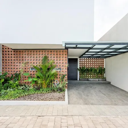 Vinca Villa Bali